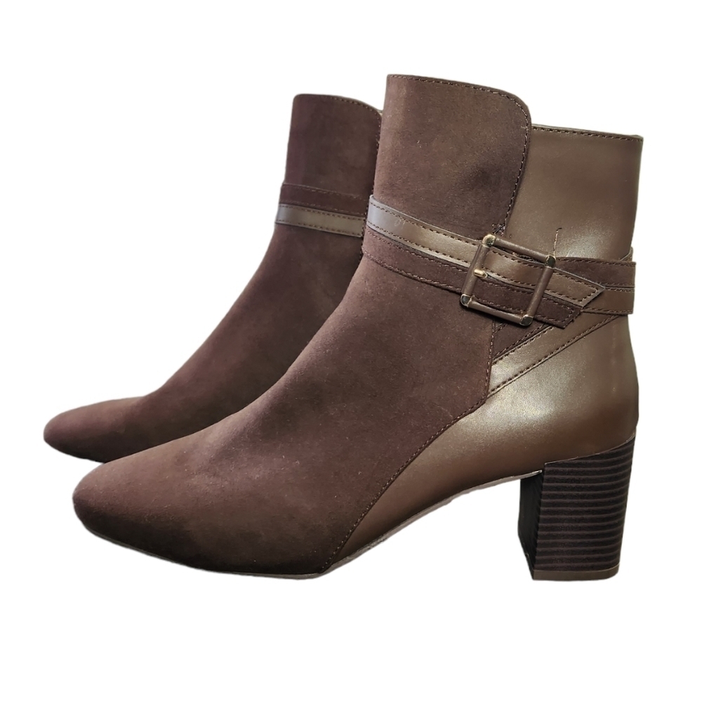 Dress Barn Mila Brown Heel Booties Size 10 Western Fashion Fall Suede Leather - Picture 7 of 11